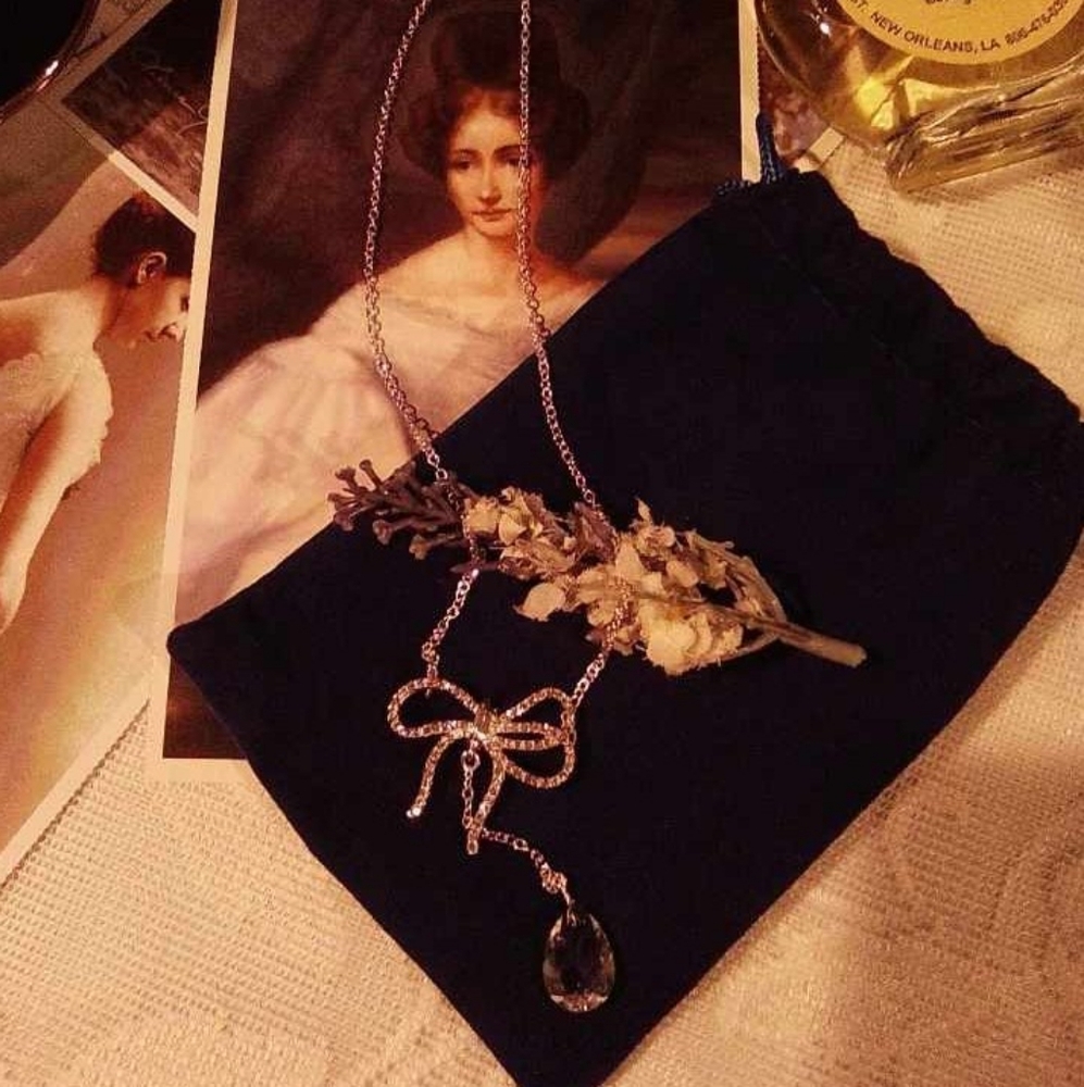 Women's Jewelry - Picture 7 of 9